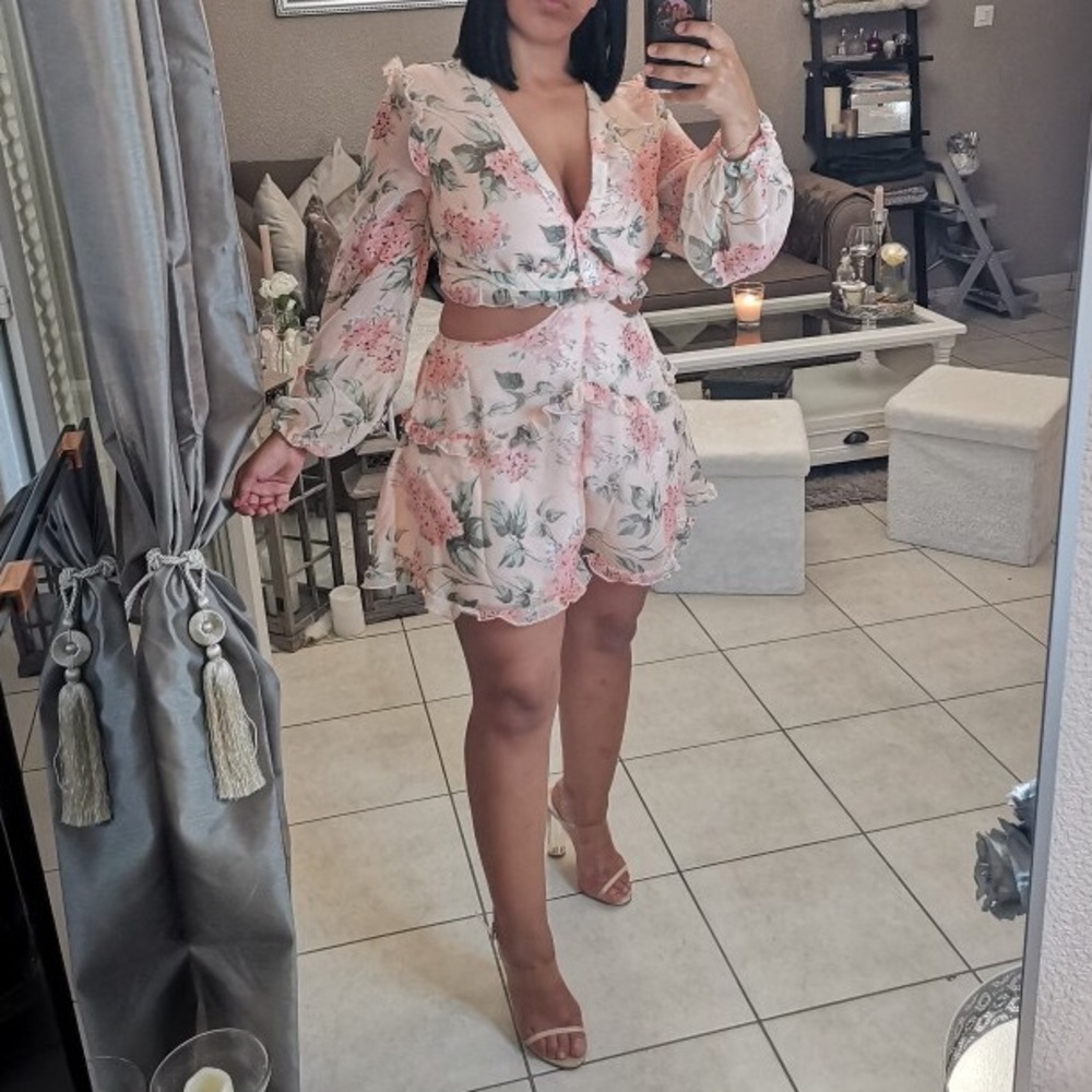 NEW Floral Boho Romper Crop Top Shorts Set Dress - Picture 3 of 8